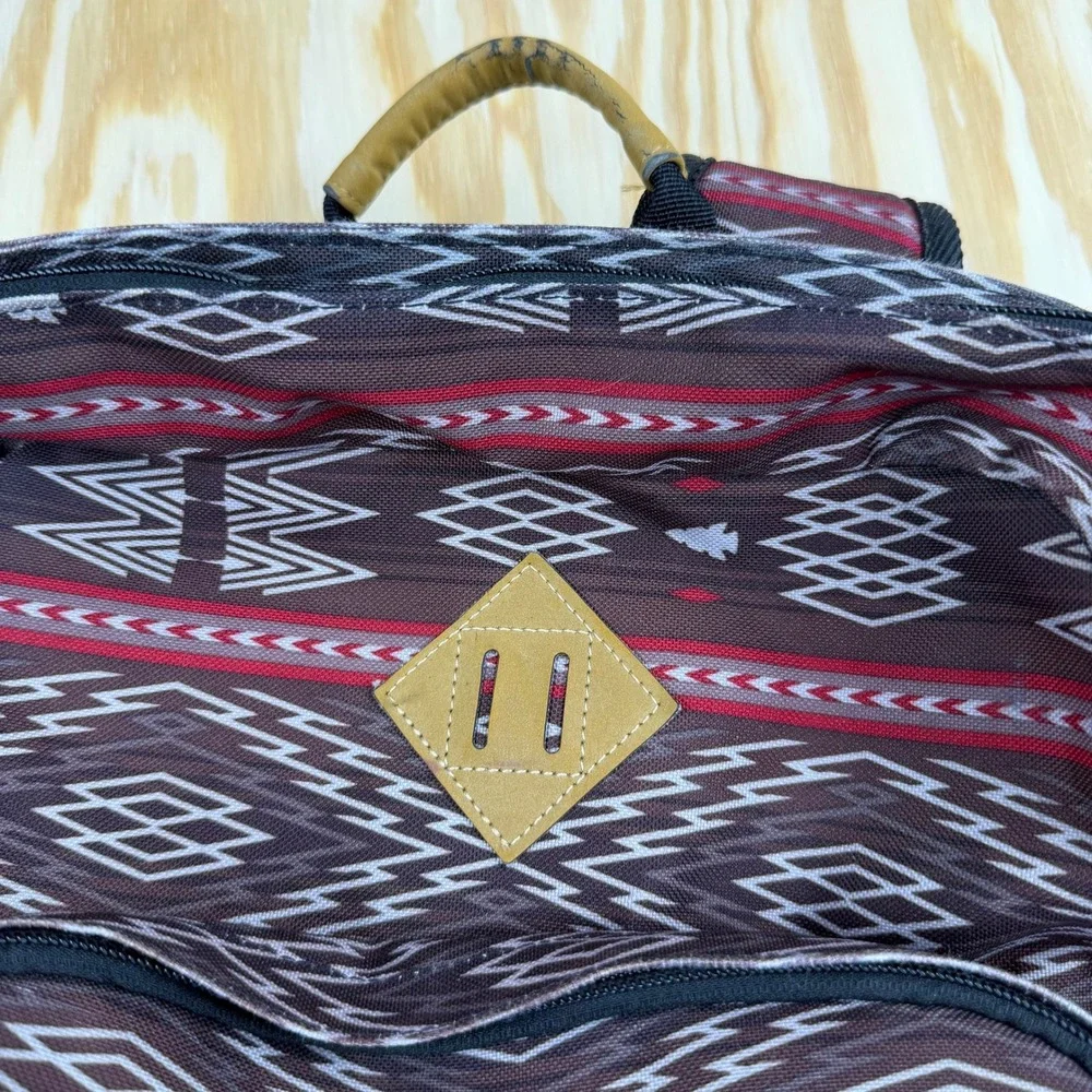 Dakine Southwestern Geometric Print Backpack Brown Red Laptop Sleeve 18in